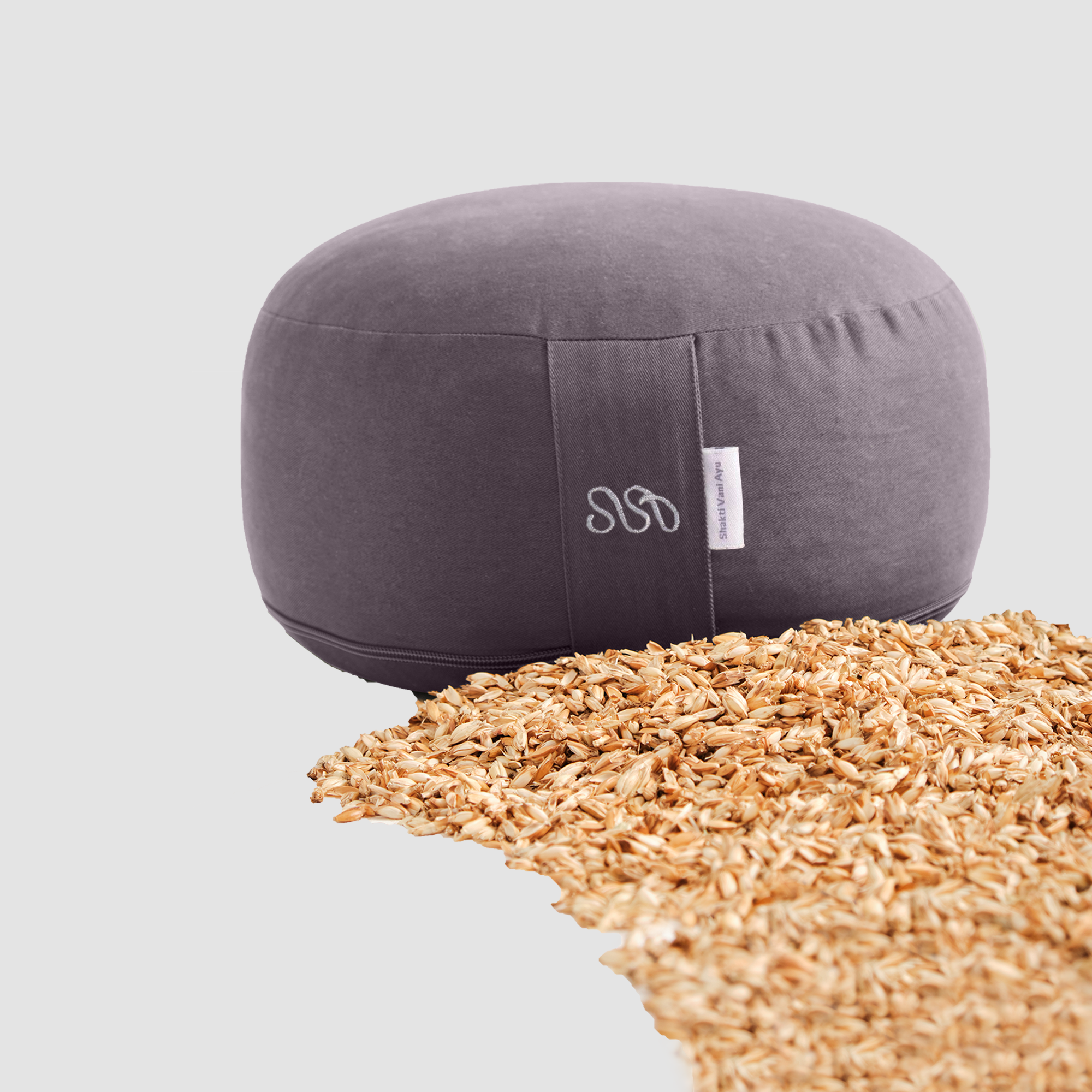 meditationskissen, yoga kissen, yogakissen, yoga sitzkissen, yoga sitzkissen rund, yogakissen rund, yoga meditationskissen, meditation zubehör, yoga zubehör, rundes meditationskissen, bodenkissen meditation, sitzkissen meditation, meditationskissen aus naturmaterialien, meditationskissen ergonomisch, yogakissen mit dinkelspelz, meditationskissen höhenverstellbar, meditationskissen nachhaltig, yoga bodensitzkissen